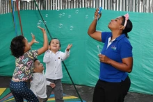 Alcaldía de Cali habilita ‘Cariño Nocturno’, servicio de cuidado infantil para padres de familia que trabajan de noche