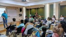 Alcaldía de Cali fortalece la educación inclusiva: así fue el encuentro de familias de estudiantes con discapacidad visual