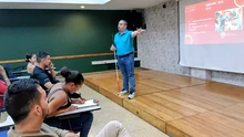 Alcaldía de Cali fortalece la educación inclusiva: así fue el encuentro de familias de estudiantes con discapacidad visual