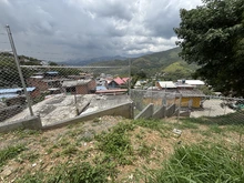 Mayor seguridad para la comunidad académica: Alcaldía de Cali entregó cerramiento perimetral en la sede Andrés Joaquín Lenis