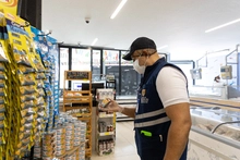 Iniciaron operativos de control en expendios de alimentos en Cali, con motivo de Semana Santa