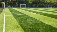 Bajo Ciudad Córdoba estrena cancha sintética renovada para el deporte y la recreación