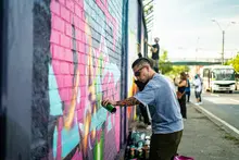 El arte urbano se tomó el barrio San Luis con batalla de grafiti: ‘Cali está en obra’