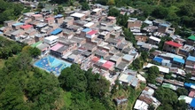 Dos canchas múltiples volvieron al servicio de la ciudadanía en la Comuna 1: con recursos del empréstito