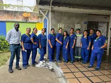 Con jornadas de aseo, colegios oficiales de Cali se alistan para el regreso a clases 