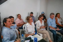 Alcaldía atiende solicitudes de habitantes del barrio Alirio Mora Beltrán en la comuna 14