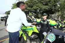 Alcaldía de Cali refuerza las capacidades de la Policía para golpear el delito: más motos, más blindaje y más presencia