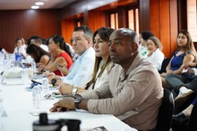 Con hechos que transforman vidas, la Alcaldía de Cali prioriza el cuidado a las personas mayores 