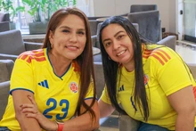 Madres de futbolistas de la selección Colombia femenina son orgullo de la región: ellas también juegan
