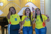 Madres de futbolistas de la selección Colombia femenina son orgullo de la región: ellas también juegan