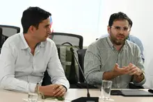 Cali asegura 2,8 millones de dólares para llevar energía limpia a hogares vulnerables