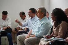 Avanza concertación entre Alcaldía de Cali y comunidades de ladera, con soluciones inmediatas de abastecimiento