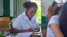 Fortalecer la autonomía de las mujeres cuidadoras: propósito del nuevo programa ‘Con Vos’ de la Alcaldía de Cali