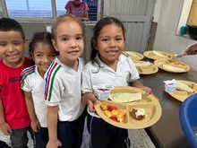 Cali celebra el Día del Niño: más de 135 mil estudiantes recibieron alimentación especial, la jornada simbolizó el cuidado del futuro de la ciudad