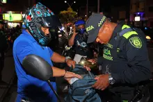 Operativos nocturnos en Cali: alcalde Eder lideró controles de la Fuerza Pública tras atentado en el Batallón Pichincha