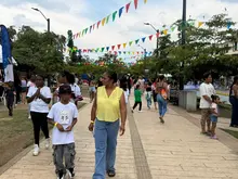 La lluvia opacó el desarrollo del Festival de la Familia este domingo en el Bulevar de Oriente 