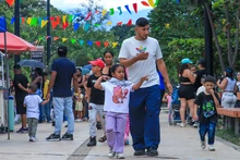 El ‘Festival de la Familia’ en el Bulevar de Oriente; ni la lluvia apagó la fiesta en el ‘Día de la Niñez’