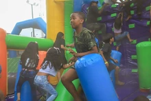 El ‘Festival de la Familia’ en el Bulevar de Oriente; ni la lluvia apagó la fiesta en el ‘Día de la Niñez’