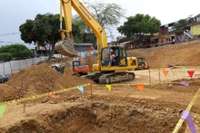 Las manos de Terrón Colorado construyen su propio hospital: la obra supera retos de ingeniería