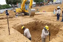 Las manos de Terrón Colorado construyen su propio hospital: la obra supera retos de ingeniería