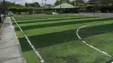 Cali acelera la recuperación de sus canchas sintéticas: El Vallado y Nueva Floresta ya muestran nueva cara