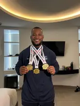 Tripleta de oro y récords mundiales de Jeison López en el ‘Panamericano de Pesas’ de Panamá