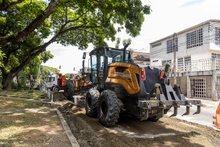 Nueva maquinaria amarilla de Cali alcanza 96,3% de avance y ya fortalece la recuperación vial