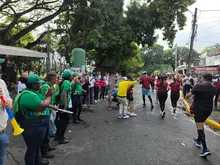 Con acciones ambientales y pedagógicas, Uaesp acompañó y alentó a más de 20 mil deportistas durante la Maratón de Cali 2026