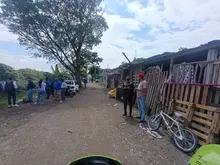 Policía Ambiental impuso comparendos por afectación con residuos en zona de protección de las lagunas El Pondaje y Charco Azul