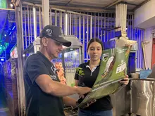 Con la entrega de plantas ornamentales se promueve la convivencia para un ‘Día de la Madre’ en paz 