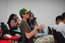 De la alcaldía a las aulas: jóvenes conocen cómo se conecta Cali con el mundo