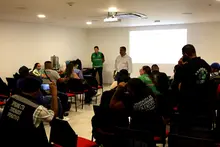 Inicia proceso con organizaciones de recicladores en Cali para retirar residuos de ríos y quebradas