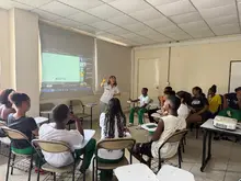La Alcaldía de Cali llega a la Comuna 13 con espacios de orientación y cuidado para niños, niñas y adolescentes
