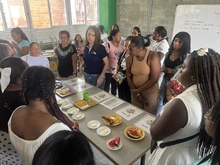 Alcaldía de Cali capacita al personal que manipula los alimentos que entrega el Programa de Alimentación Escolar, PAE