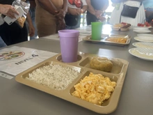 Alcaldía de Cali capacita al personal que manipula los alimentos que entrega el Programa de Alimentación Escolar, PAE