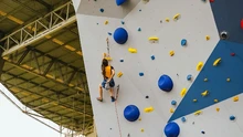 El ‘Rocódromo’ ya está funcionando en la Unidad Deportiva Alberto Galindo: Alcaldía de Cali entregó el muro de escalada