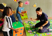 El Petronio Álvarez ya suena en los colegios oficiales de Cali: así se preparan los niños para vivir la cultura del Pacífico
