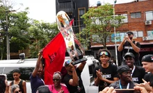Espectacular recibimiento de los caleños a su equipo Toros del Valle luego de coronarse campeón de la Liga de Baloncesto 