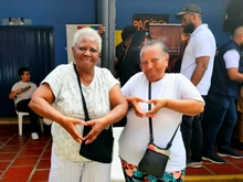 Un pasaje a la esperanza: conozca cómo una tarjeta del MIO transformó la vida y la salud de doña Seneida Mina