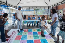 Alcalde de Cali instala La Carpa de la Reconciliación en llano verde