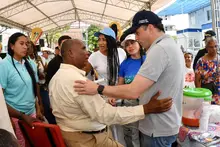 Alcalde de Cali instala La Carpa de la Reconciliación en llano verde