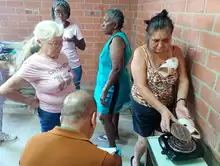 Los comedores comunitarios de Cali: fábricas de sueños 