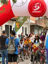 En el Día Mundial de la Bicicleta, habitantes de Petecuy conocieron detalles del Corredor Ambiental Jarillón del Río Cauca