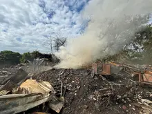 Sistema Distrital de Gestión del Riesgo se activa para atender afectaciones por incendio estructural en Navarro