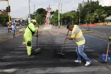 Organismos de la Alcaldía atienden daños y realizan labores de limpieza luego de vandalización de la infraestructura pública