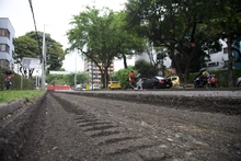 La administración del alcalde Alejandro Eder tiene más de 30 cuadrillas trabajando sin pausa para recuperar las vías de Cali