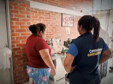 ‘Crecer con Bienestar’: el programa de la Alcaldía que transforma la salud infantil y la mesa de las familias más vulnerables de Cali