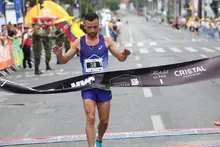 Keniano hizo el mejor tiempo y es el ganador de la New Balance Media Maratón de Cali