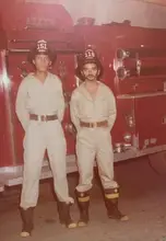 Perfil del capitán Hernández: héroe vestido de bombero con un legado familiar construido desde la vocación de servicio 