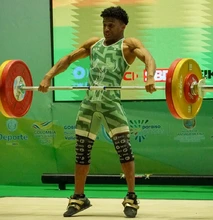 Se rompieron cuatro récords orbitales en la primera jornada del Mundial Junior IWF de Pesas y Colombia logró su primer podio